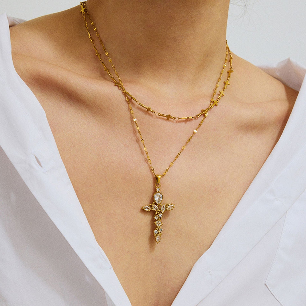 18K Gold Cross Inlaid Gemstone Design Exquisite Fashion Necklace