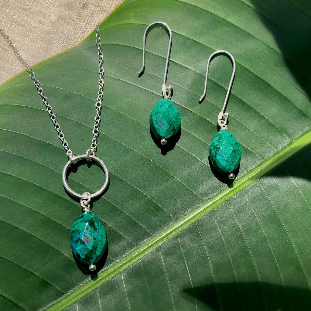 Chrysocolla Circle Necklace Sterling Silver Emerald Green Healing Gemstone