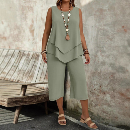 Casual Solid-Colored Sleeveless Top And Cropped Pants Two-Piece Set