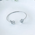 18K gold open-design smooth bangle bracelet