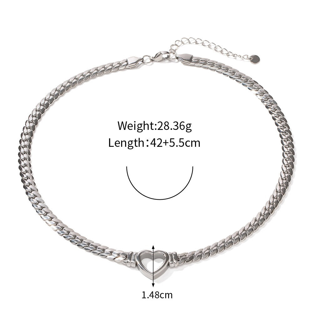 18K Gold Hollow Heart Design Trendy Personalized Necklace