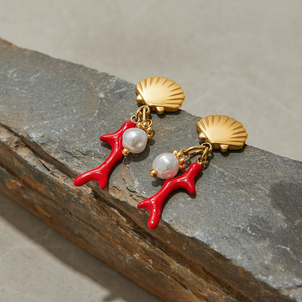 18K gold shell and coral design exquisite and noble earrings