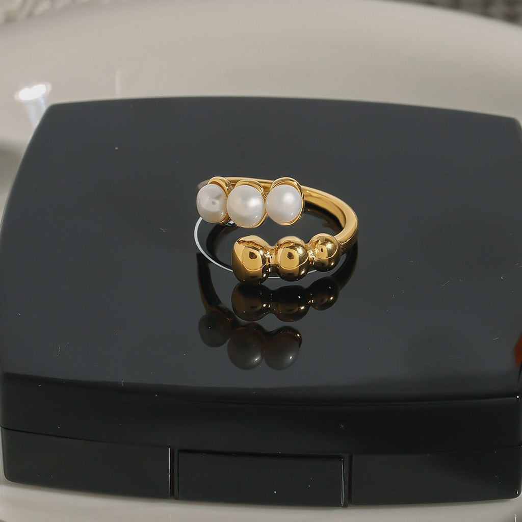 18K gold round bead-shaped pearl inlaid open ring with exquisite design