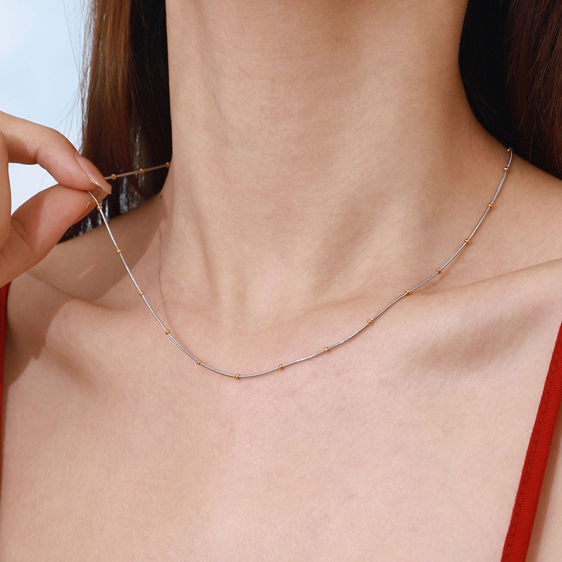 18K gold round beads with gold and silver color matching design personalized fashion necklace