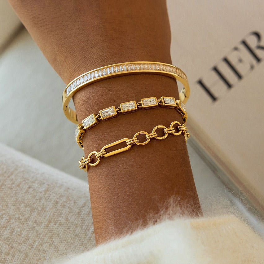 18K gold-plated titanium steel bracelet with rhinestones