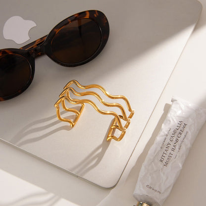 18K gold wave bracelet