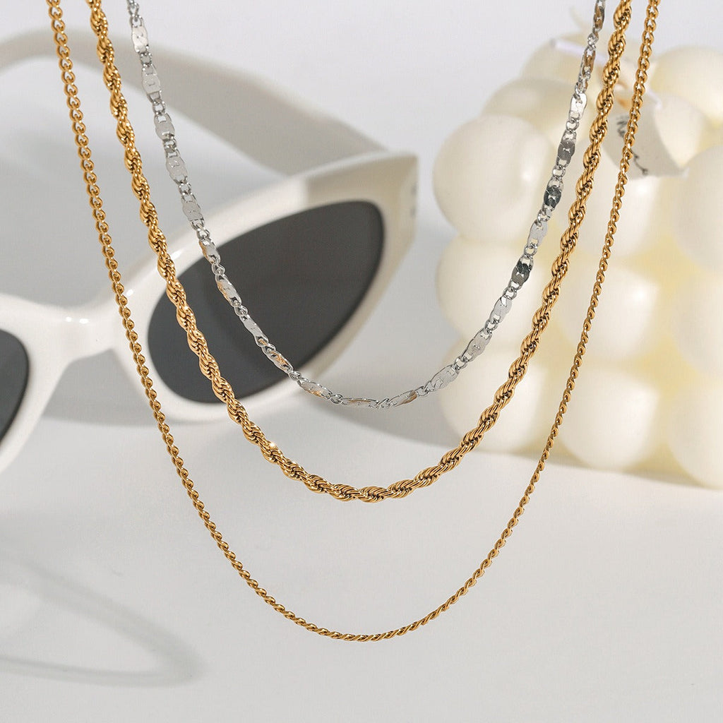 18K gold three-layer chain with gold and silver color matching design, noble and elegant necklace