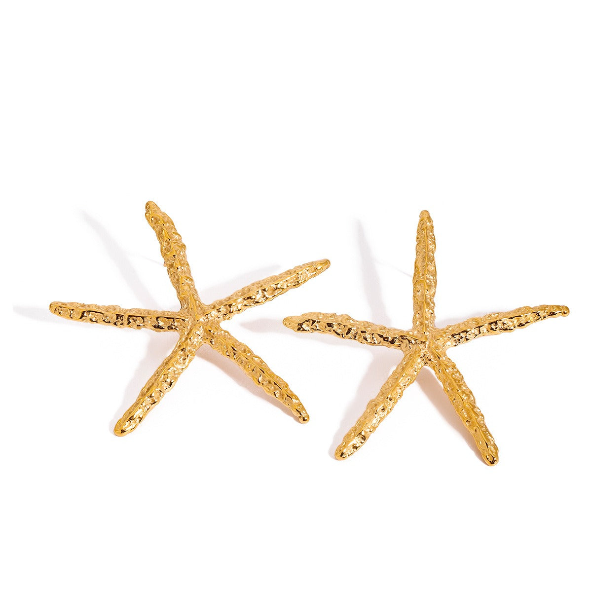 18K gold starfish-shaped earrings with a simple and unique design