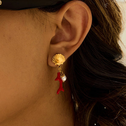 18K gold shell and coral design exquisite and noble earrings