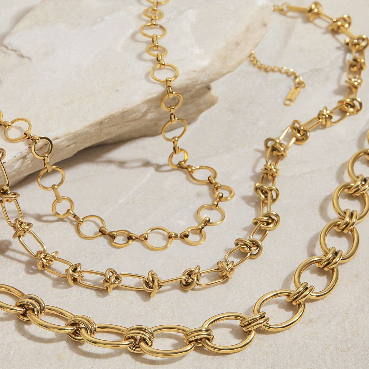 18K gold chain design simple and elegant necklace