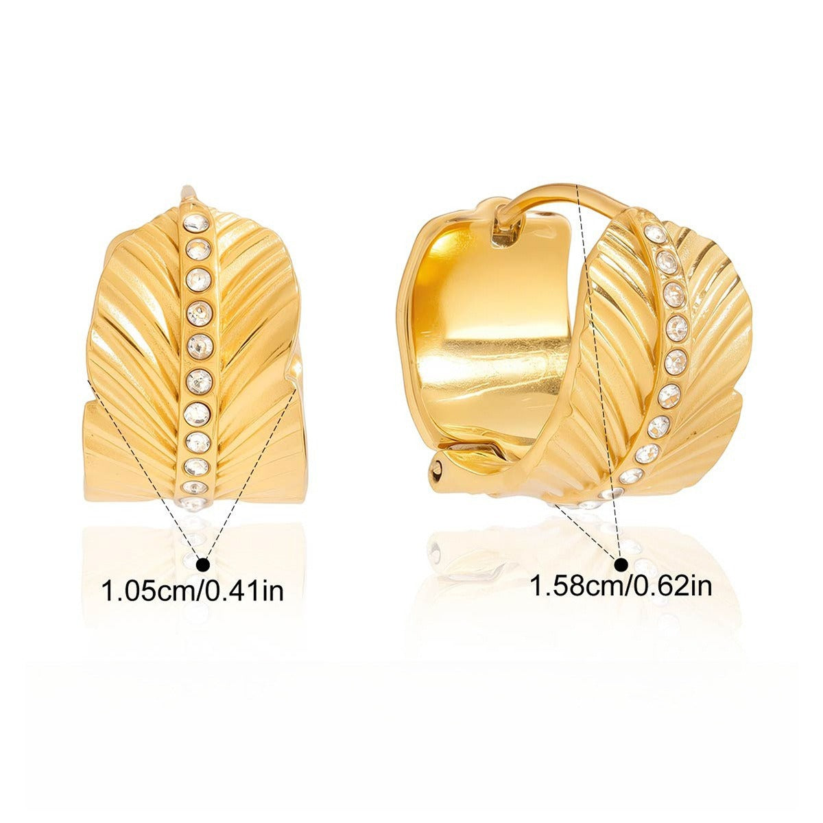 18K gold leaf-patterned stud earrings with white diamonds