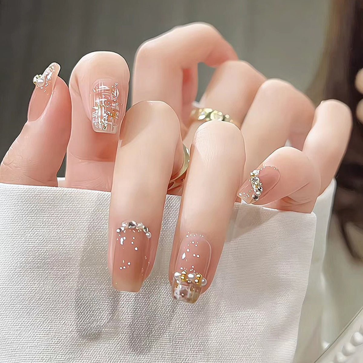 Luxury Full Cover Press-On Nails, 24-Piece Artificial Nail Set