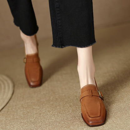 Women's Retro British Style Chunky Heel Leather Shoes – Round Toe Commuter