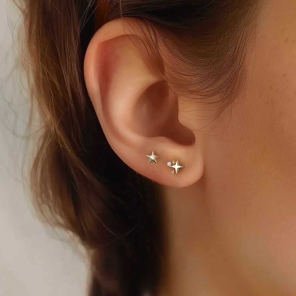 S925 silver starburst stud earrings with diamonds.