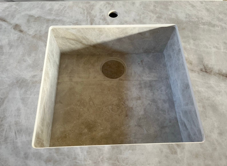 Porcelain Crystal Ice Polished Bathroom Kitchen Sink Centerpiece