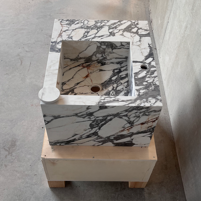 Engineered Porcelain Sink Gold - Handcrafted Calacatta Marble
