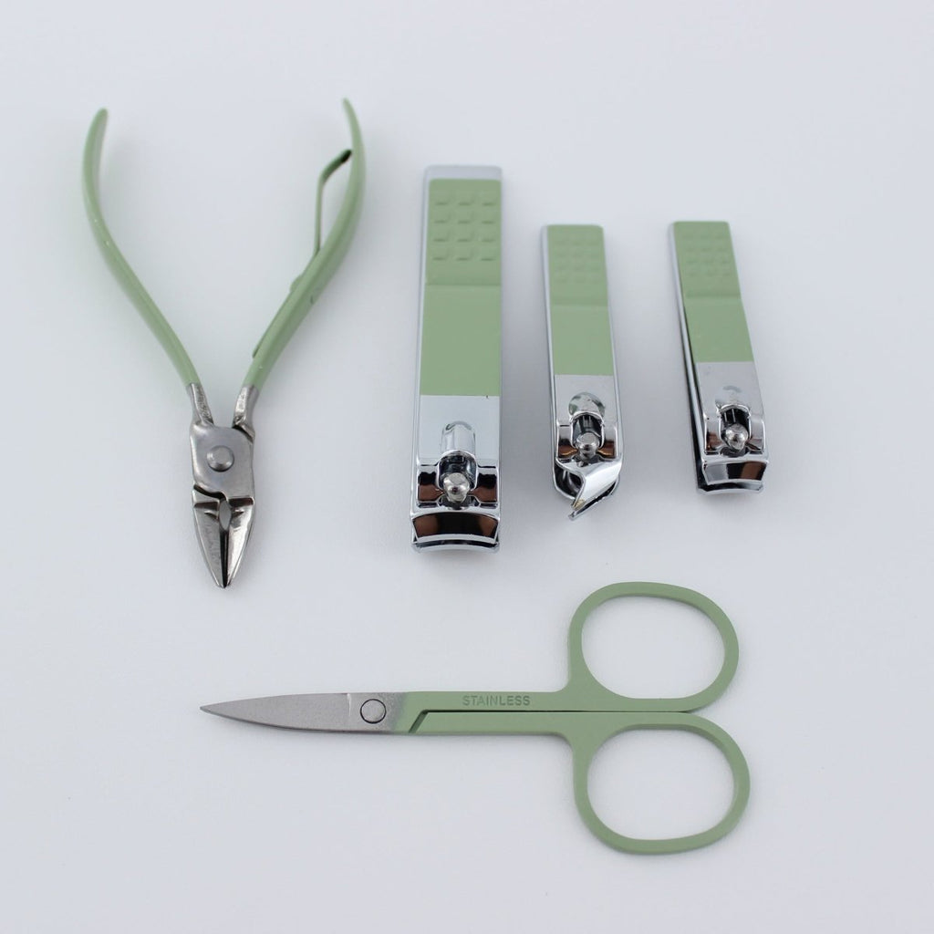 16 Piece Manicure Pedicure Set Carbon Steel Travel Grooming Kit