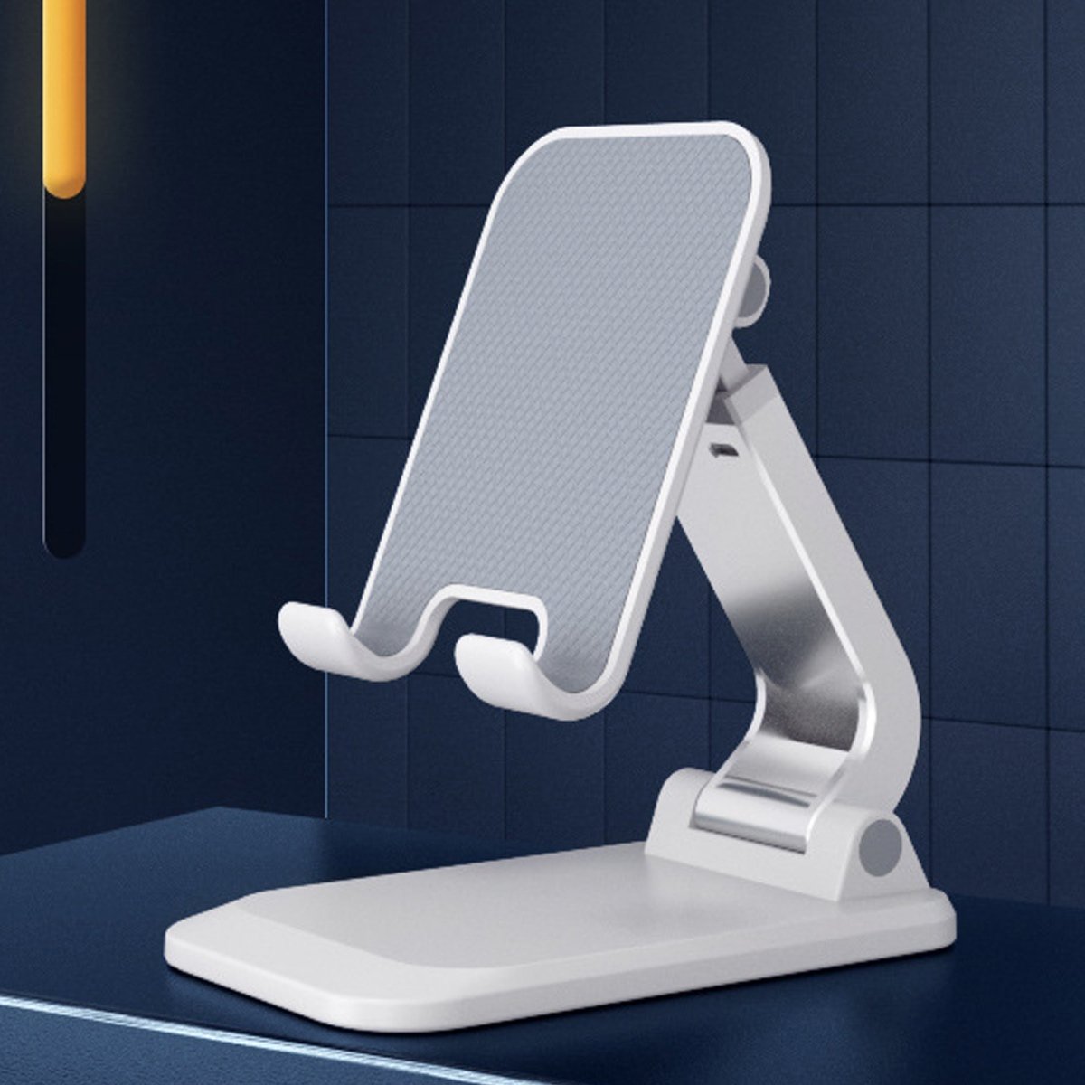 Q7 Cell Phone Desk Stand – Foldable, Strong, and Portable